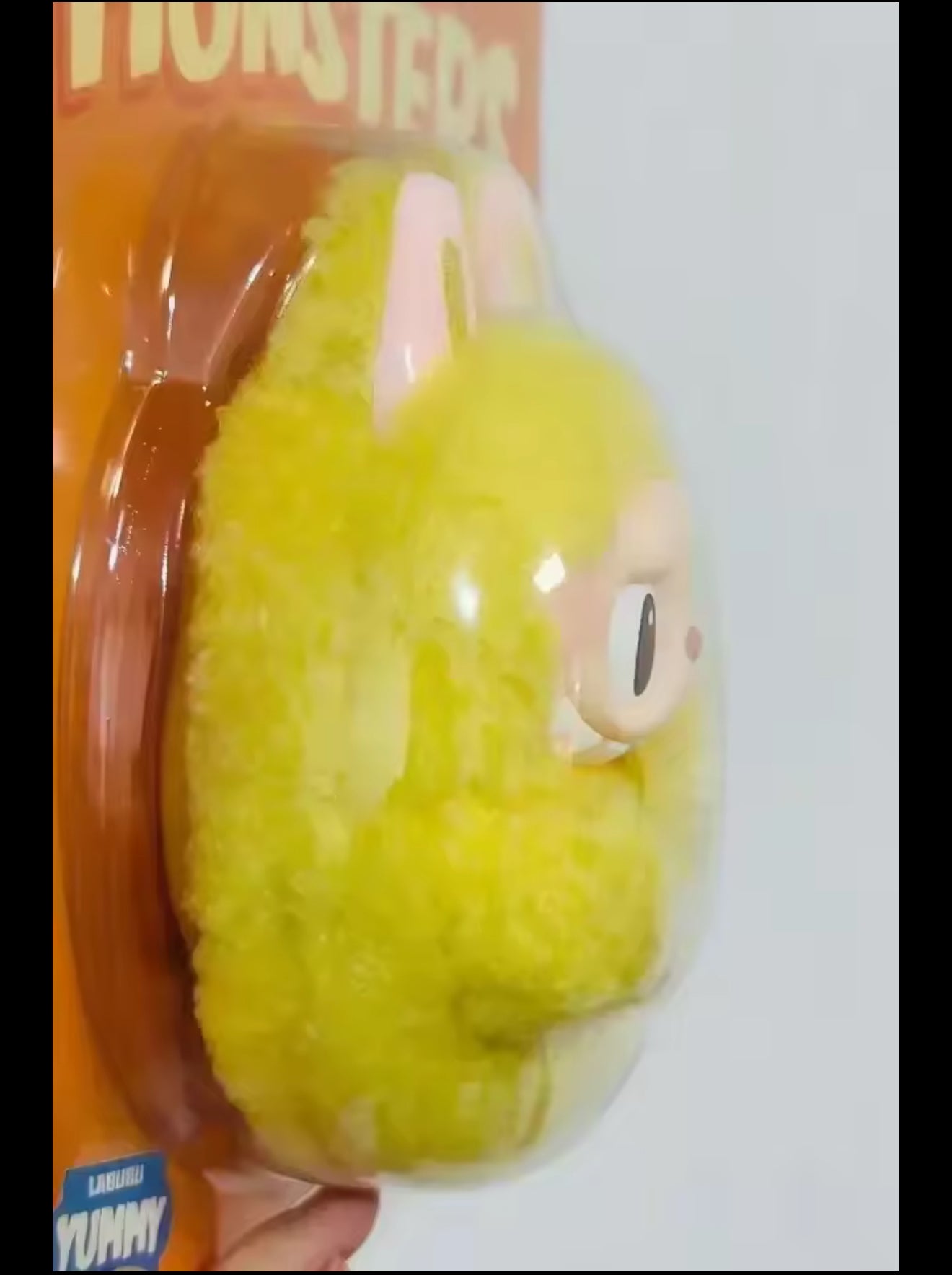 High Quality Monsters Wacky Mart Series Shrimp Earphone Case